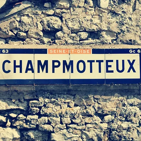 ベッド・アンド・ブレックファスト La Bulle Des Champs *